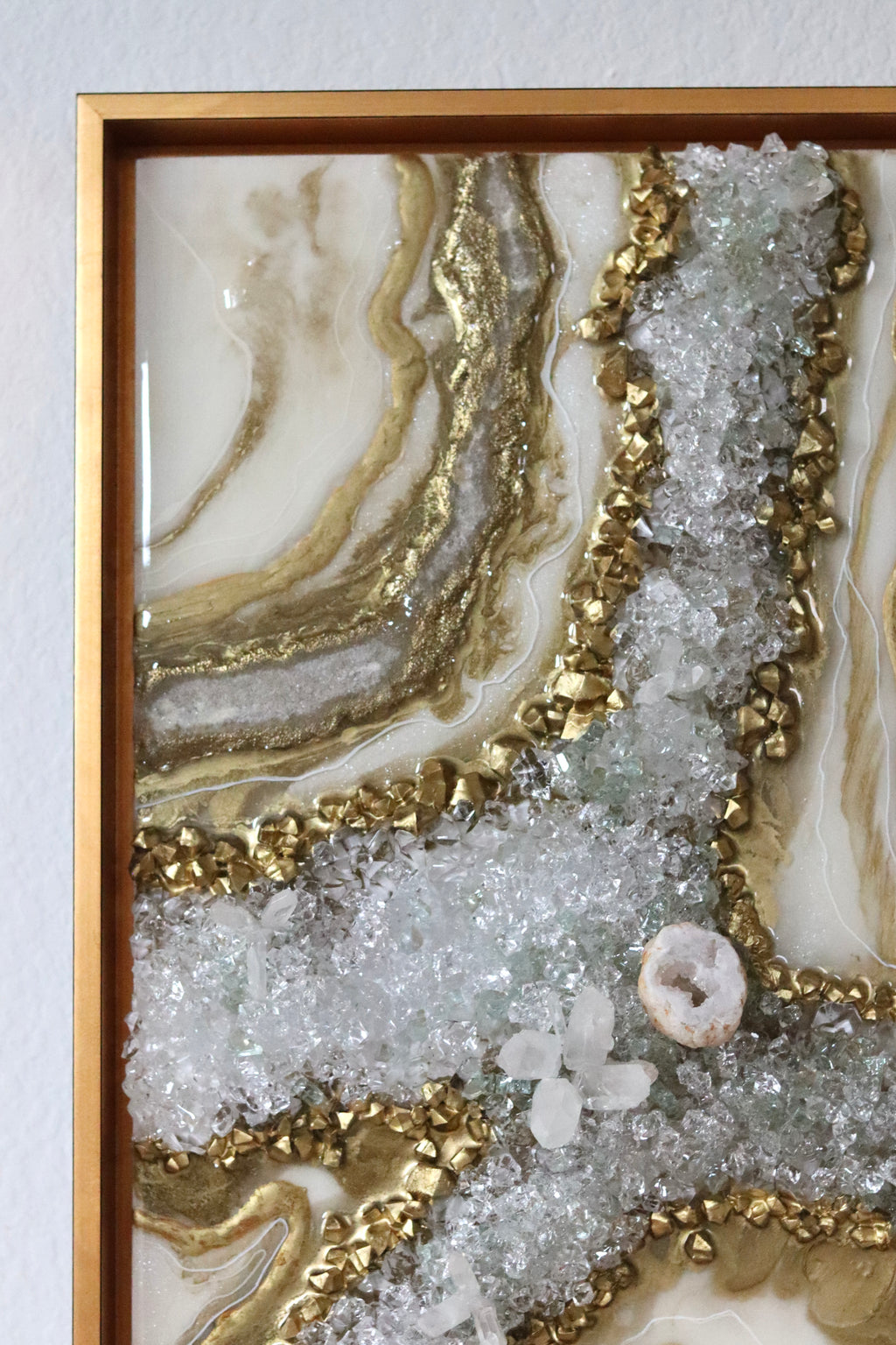 Golden Geode Currents