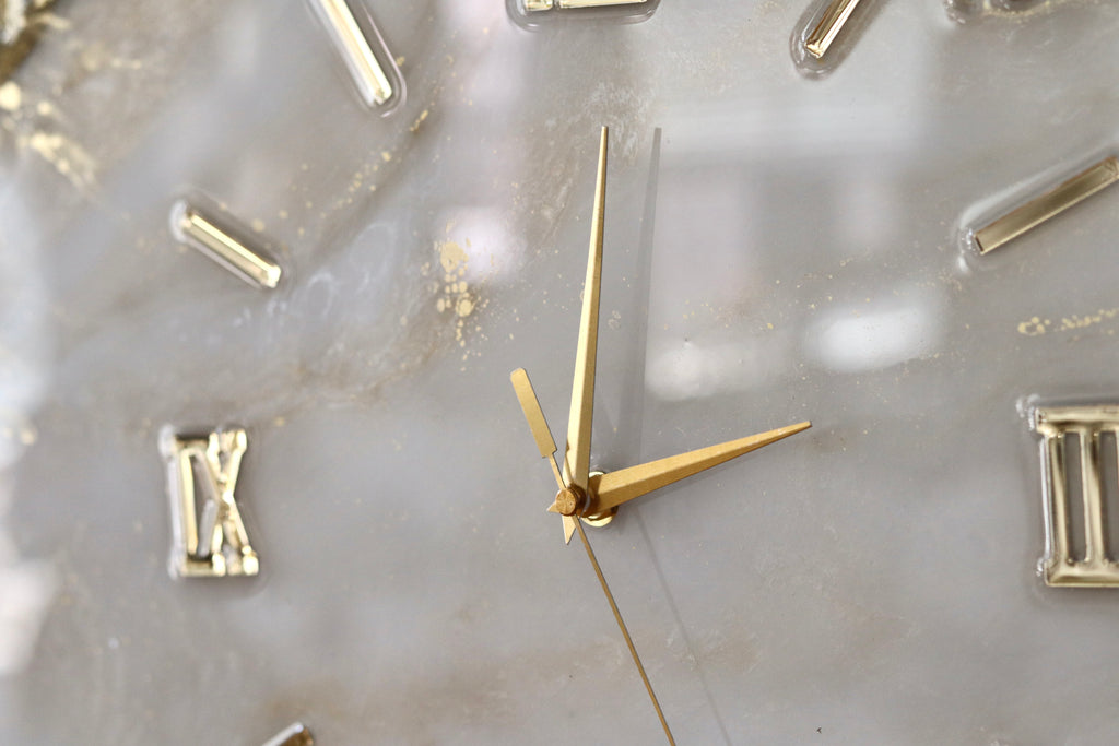 Angel Aura Quartz Clock