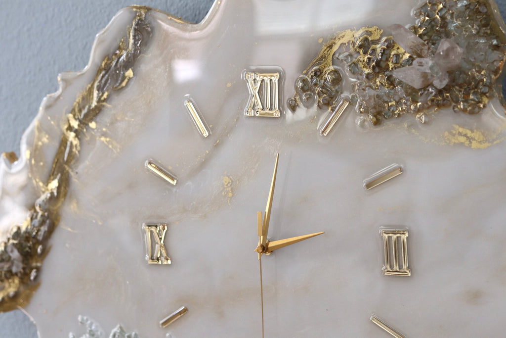 Angel Aura Quartz Clock